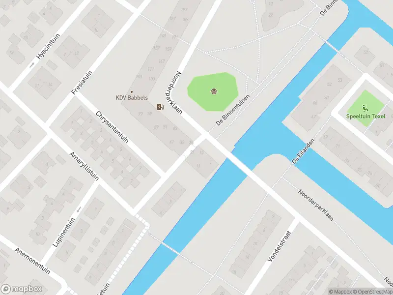 Ambulance met gepaste spoed naar de Noorderparklaan in Bergschenhoek
