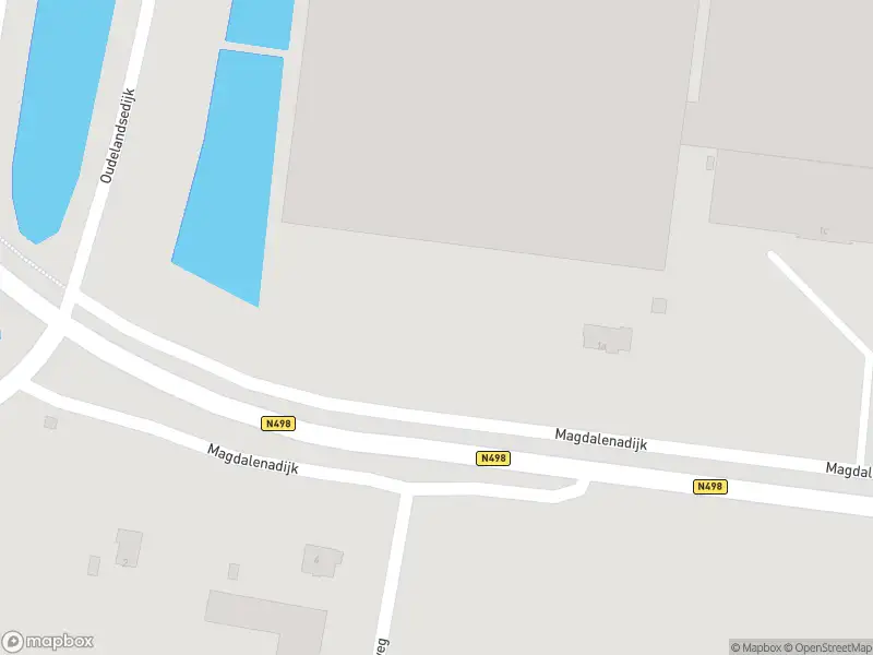 Ambulance met gepaste spoed naar de Magdalenadijk in Oude-Tonge