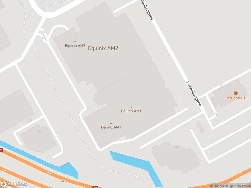 112 melding Ambulance met gepaste spoed naar de Luttenbergweg in Amsterdam