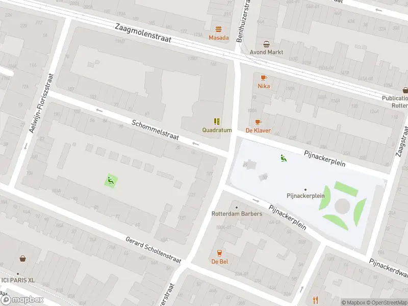 Ambulance met grote spoed naar de Benthuizerstraat in Rotterdam