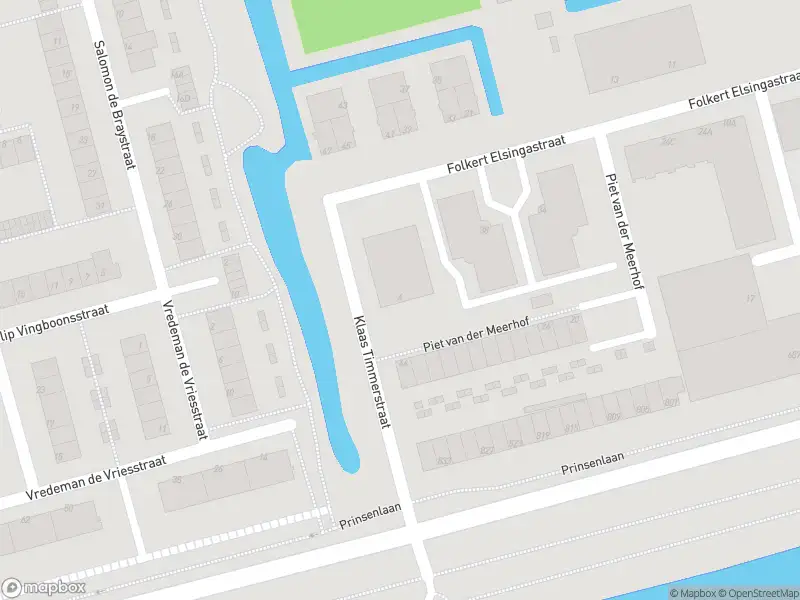 Brandweer met grote spoed naar de Klaas Timmerstraat in Rotterdam vanwege reanimatie