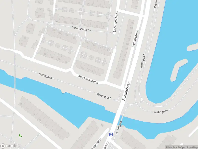 Ambulance met grote spoed naar de Merkesschans in Zoetermeer