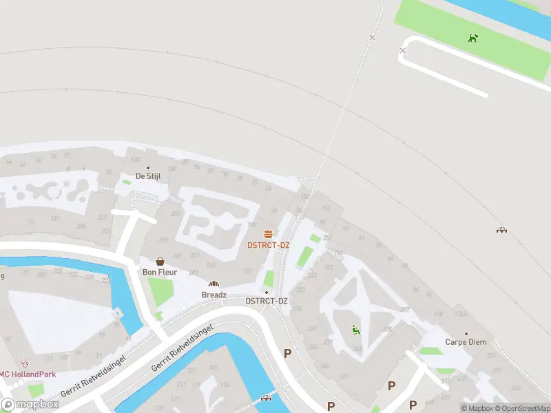 Ambulance met grote spoed naar de Jan Duikerhof in Diemen