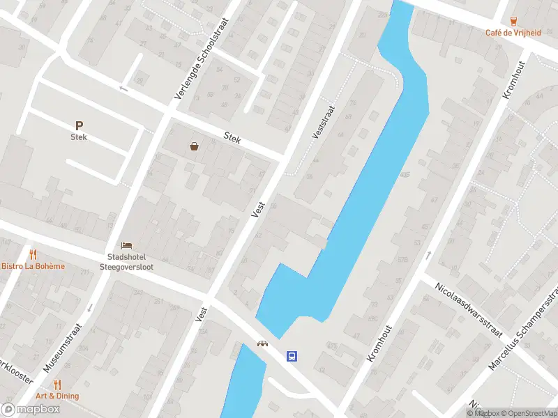 Ambulance met gepaste spoed naar de Vest in Dordrecht