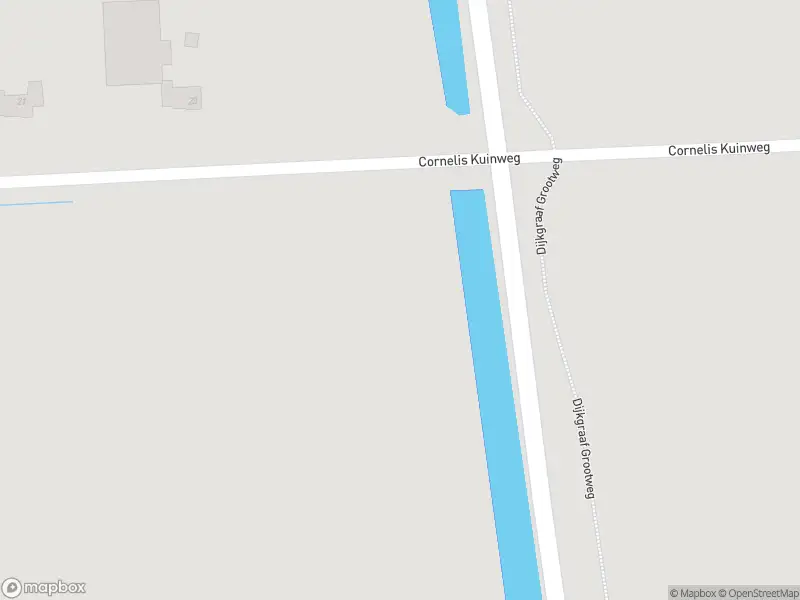 Brandweer met grote spoed naar de Cornelis Kuinweg in Andijk vanwege voertuigen te water