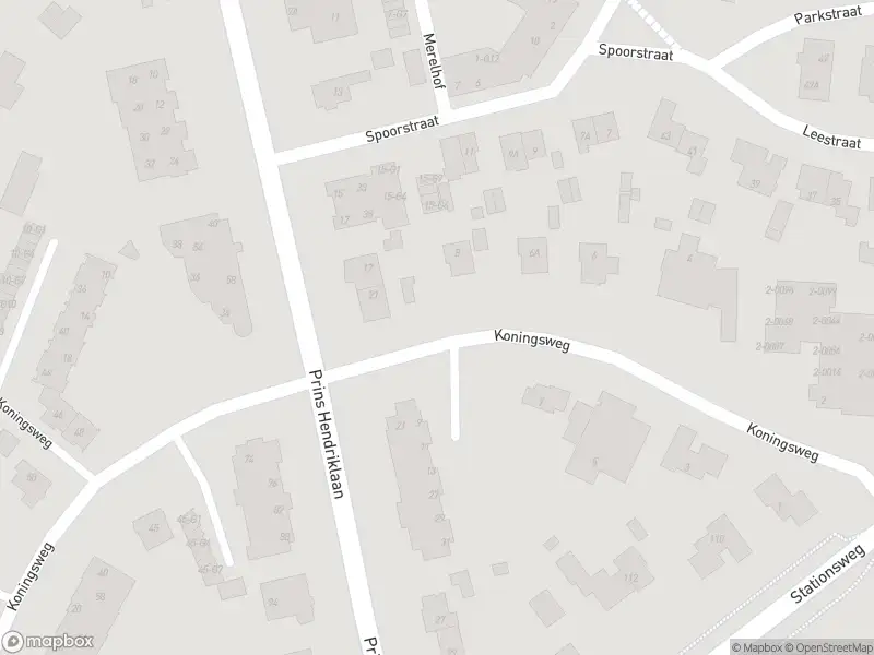 Brandweer met gepaste spoed naar de Stationsplein in Baarn vanwege een liftopsluiting