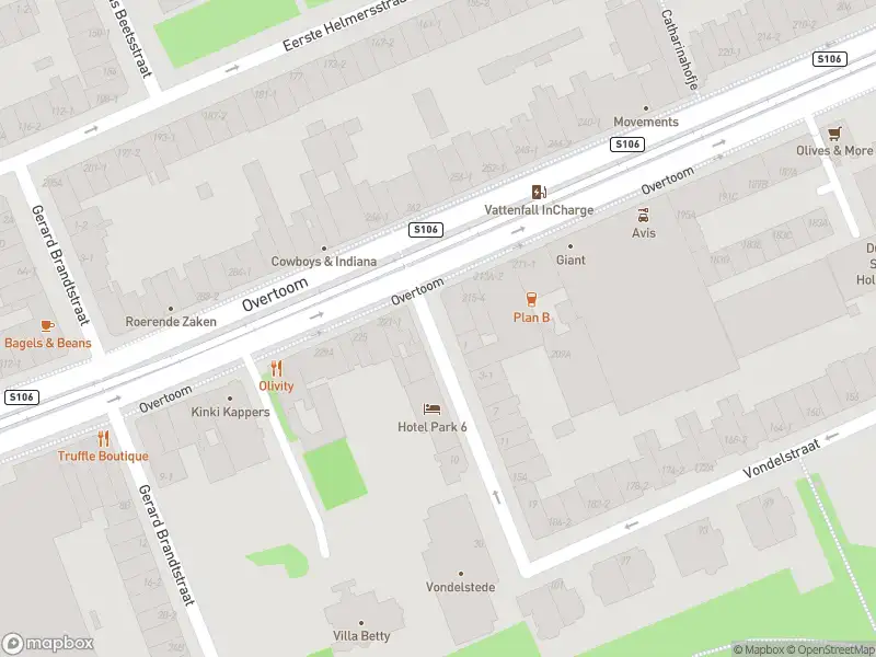 Brandweer met grote spoed naar de Anna van den Vondelstraat in Amsterdam