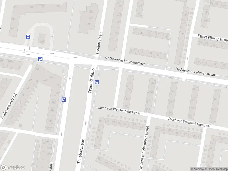 Ambulance met grote spoed naar de Bartholt Enthesstraat in Amsterdam