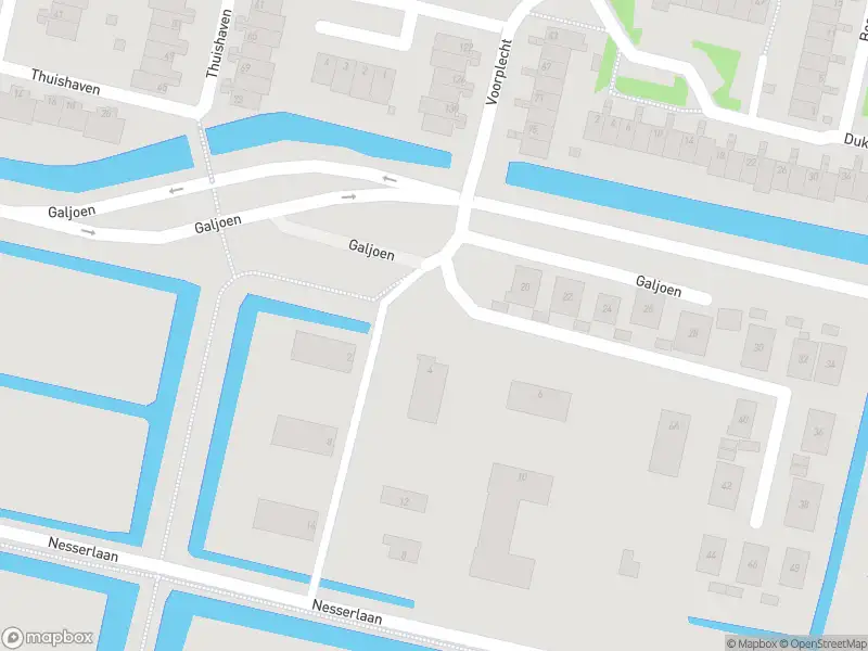 Ambulance met grote spoed naar de Galjoen in Amstelveen