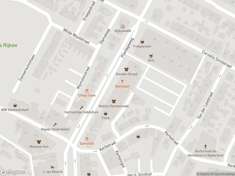 Ambulance met grote spoed naar de Plantageweg in Alblasserdam