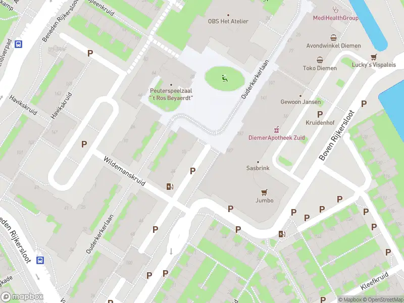 Ambulance met grote spoed naar de Dalkruid in Diemen