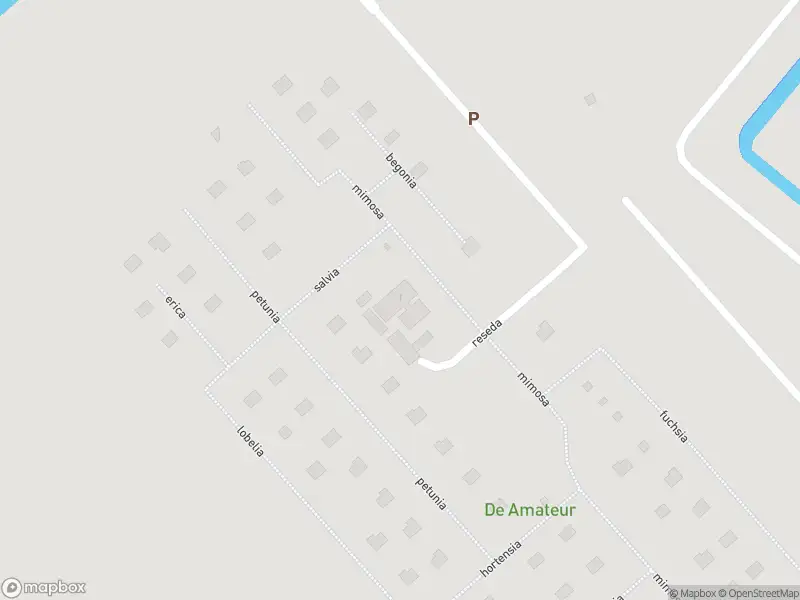 Ambulance met gepaste spoed naar de Volkstuintjespad in Krimpen aan den IJssel