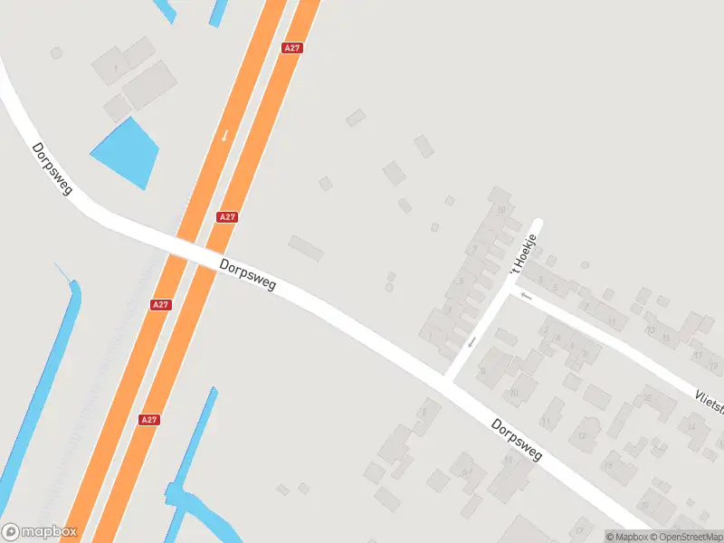 Ambulance met gepaste spoed naar de Dorpsweg in Hoogblokland