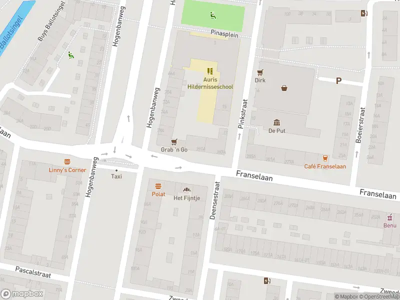 Ambulance met grote spoed naar de Franselaan in Rotterdam