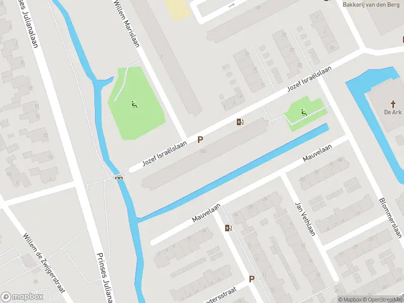 Ambulance met gepaste spoed naar de Jozef Israëlslaan in Maassluis