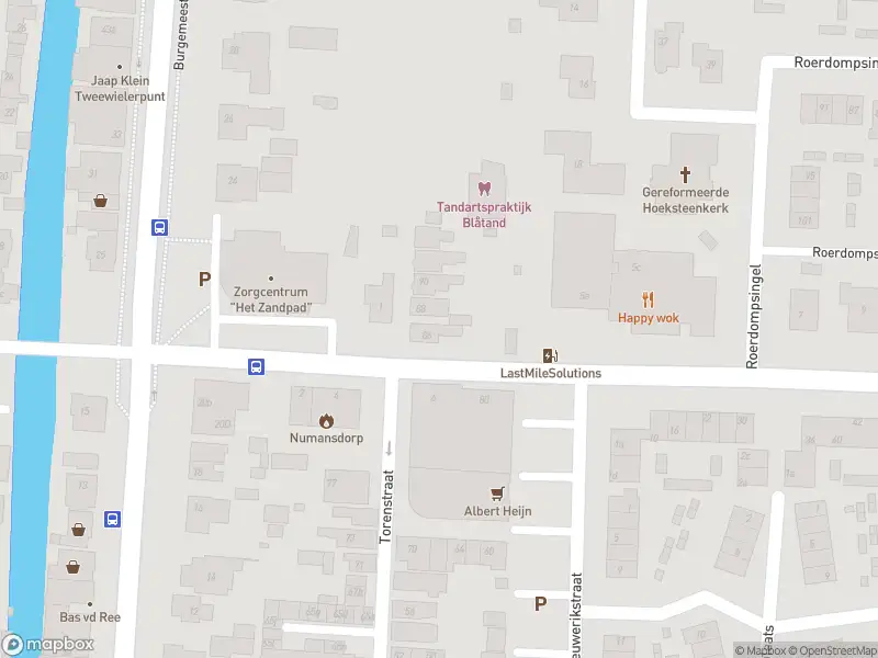 Ambulance met gepaste spoed naar de Weth. Van der Veldenweg in Numansdorp