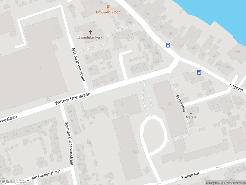 Ambulance met gepaste spoed naar de Willem Dreeslaan in Zaandijk