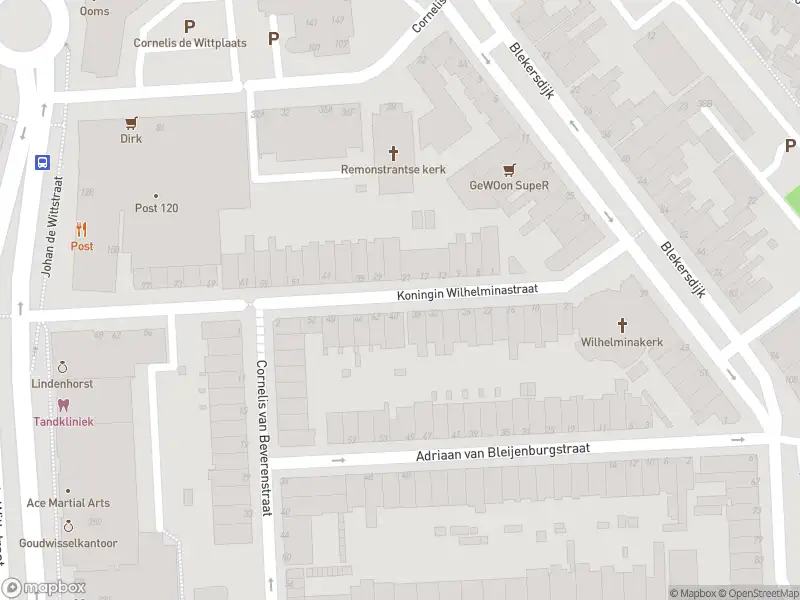 Ambulance met gepaste spoed naar de Cornelis de Wittstraat in Dordrecht