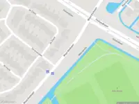 Brandweer met grote spoed naar de Waardsedijk in Woerden vanwege een buitenbrand