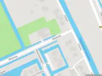 Ambulance met gepaste spoed naar de Middelweg in Zevenhuizen