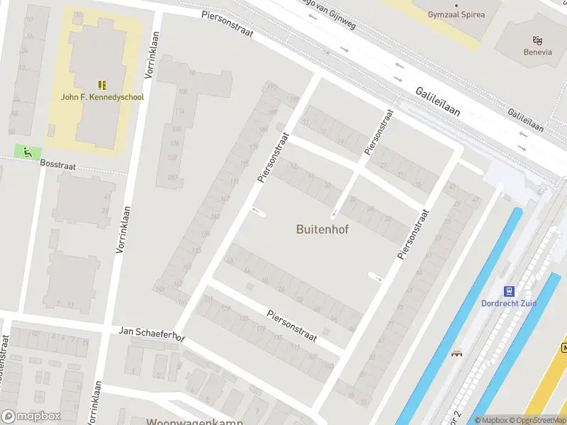 Ambulance met grote spoed naar de Piersonstraat in Dordrecht