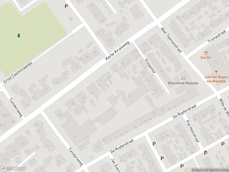 Ambulance met gepaste spoed naar de De Ruyterstraat in Maasdijk