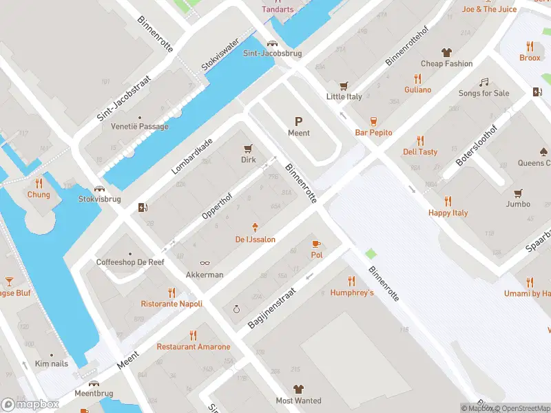Ambulance met grote spoed naar de Meent in Rotterdam