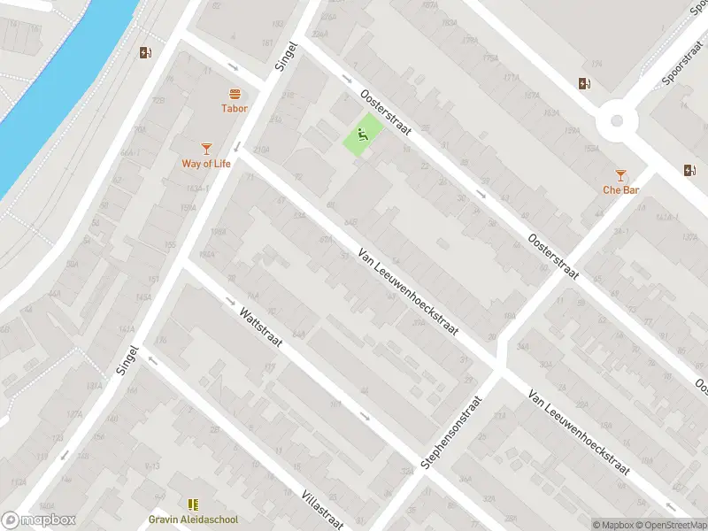 112 melding Ambulance met grote spoed naar de Van Leeuwenhoeckstraat in Schiedam