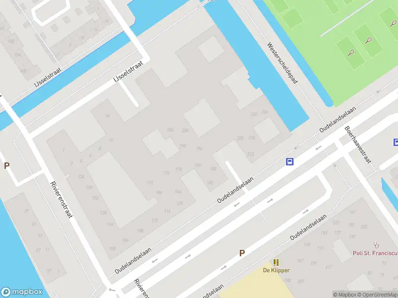 Ambulance met gepaste spoed naar de Oudelandselaan in Berkel en Rodenrijs
