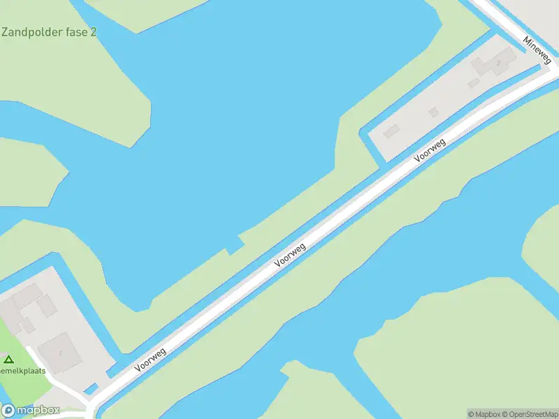 Brandweer met gepaste spoed naar de Voorweg in Callantsoog