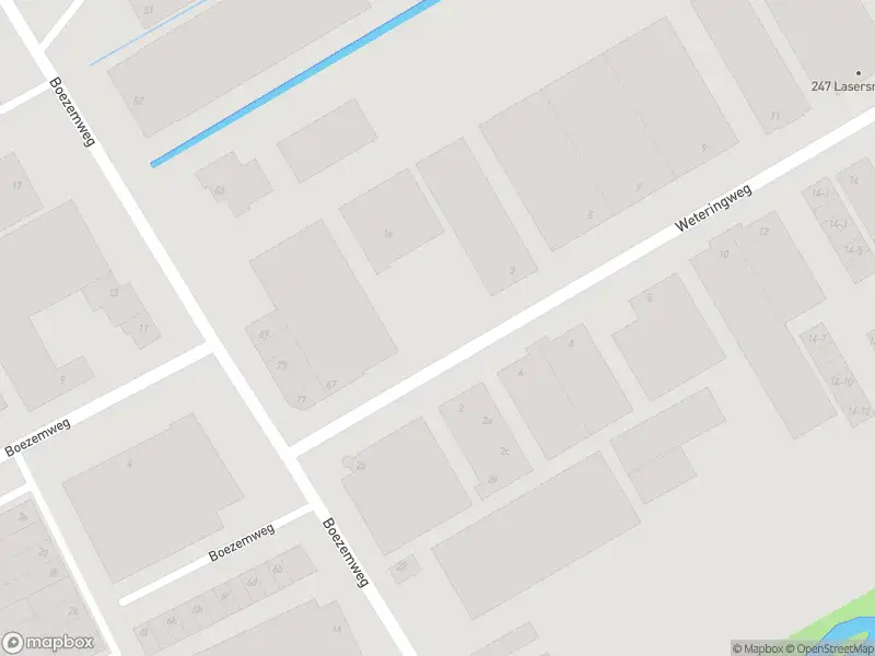 Ambulance met grote spoed naar de Weteringweg in Pijnacker