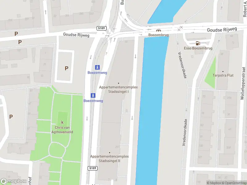 112 melding Ambulance met gepaste spoed naar de Boezemkade in Rotterdam