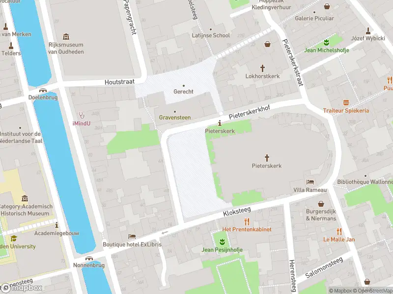 Brandweer met gepaste spoed naar de Koestraat in Leiden vanwege stankoverlast