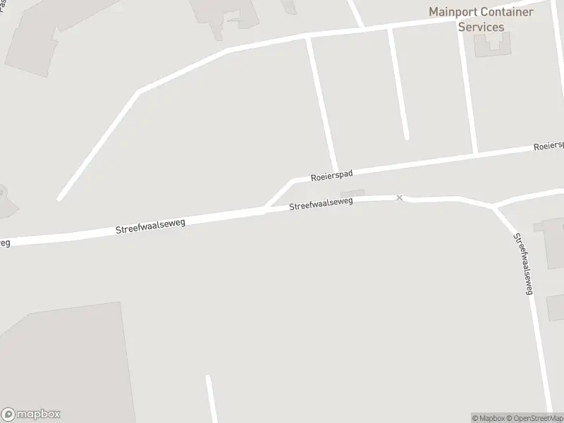 Ambulance met gepaste spoed naar de Streefwaalseweg in Pernis Rotterdam