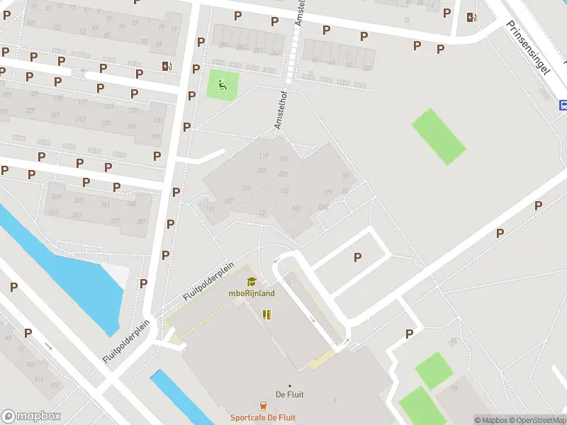 Brandweer met grote spoed naar de Amstelhof in Leidschendam vanwege waarnemen gaslucht