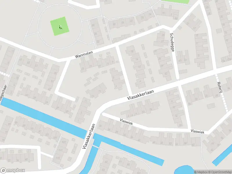 Ambulance met grote spoed naar de Wanmolen in Hellevoetsluis