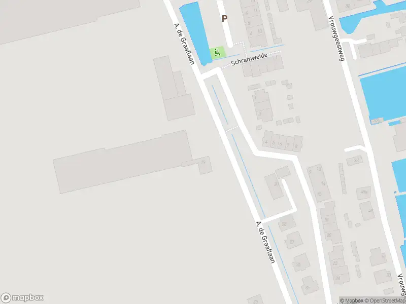 Brandweer met gepaste spoed naar de A. de Graaflaan in Woubrugge