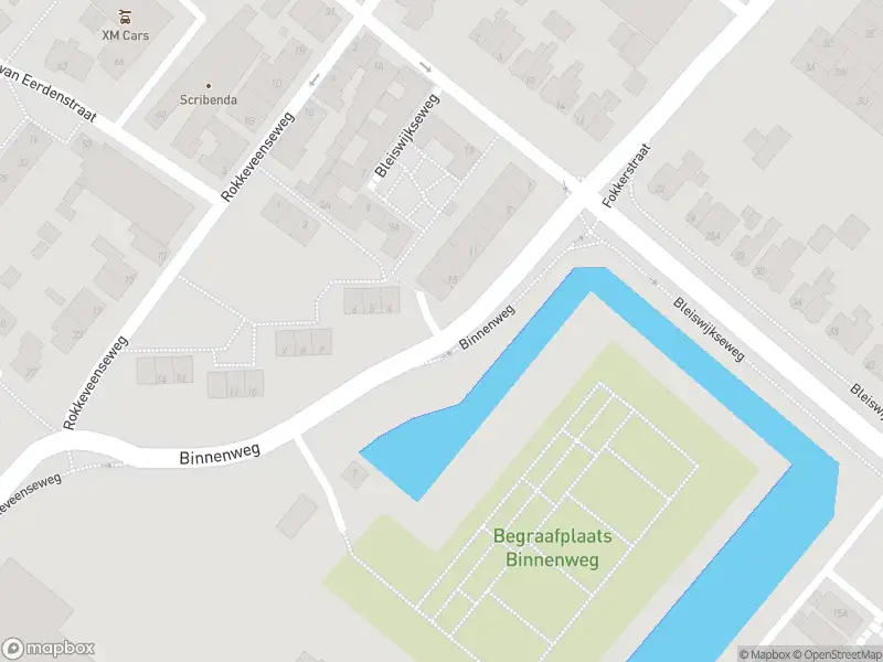 Ambulance met grote spoed naar de Binnenweg in Zoetermeer
