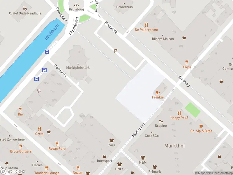 Ambulance met gepaste spoed naar de Dik Tromplein in Hoofddorp