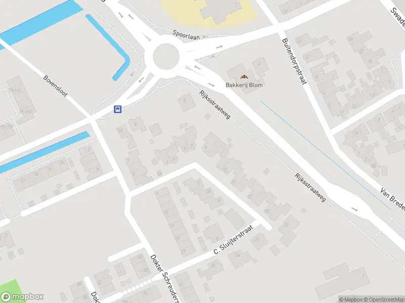 Brandweer met gepaste spoed naar de Spoorlaan in Zwammerdam