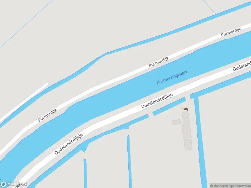 Ambulance met grote spoed naar de Purmerdijk in Ilpendam