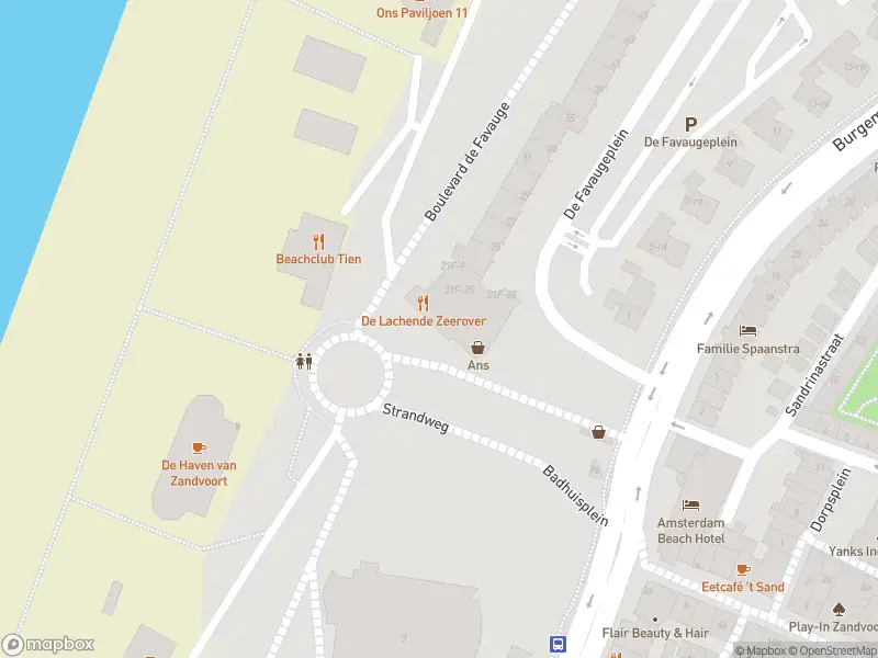 Ambulance met gepaste spoed naar de Boulevard de Favauge in Zandvoort