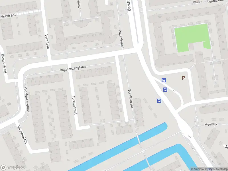 Ambulance met grote spoed naar de Torellistraat in Spijkenisse