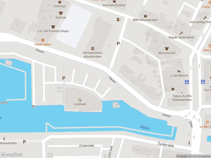 Traumahelikopter met grote spoed naar de Haven in Alblasserdam