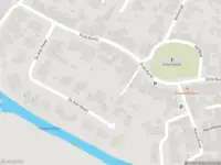 Brandweer met grote spoed naar de Pibemalaan in Pingjum vanwege stankoverlast