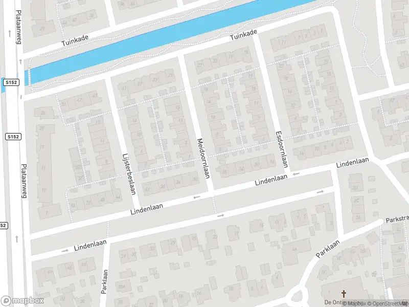 Ambulance met gepaste spoed naar de Meidoornlaan in Zaandijk