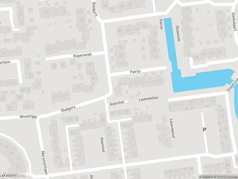 Ambulance met grote spoed naar de Rietgors in Barendrecht