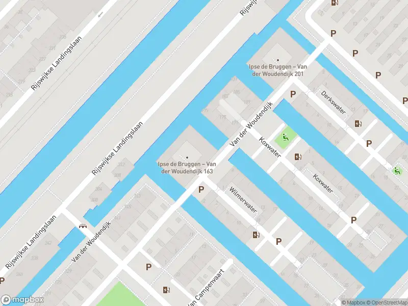 Traumahelikopter met grote spoed naar de Van der Woudendijk in 's-Gravenhage