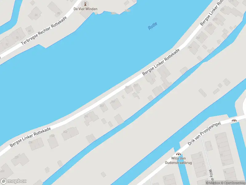 112 melding Ambulance met grote spoed naar de Bergse Linker Rottekade in Rotterdam