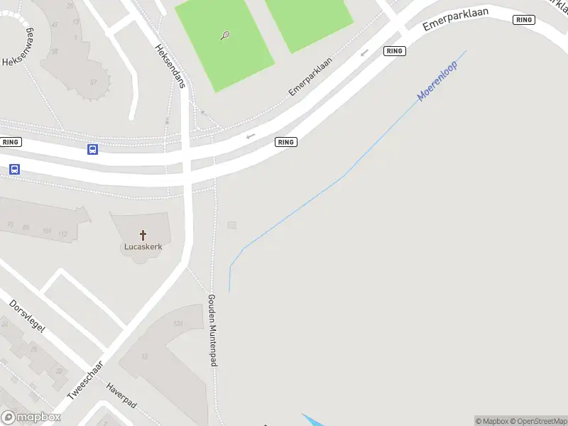 Brandweer met gepaste spoed naar de Honderdbunder in Breda vanwege een buitenbrand